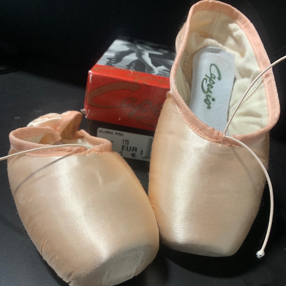 Capezio, Glisse